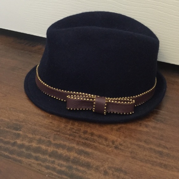 Juicy Couture navy blue wool bucket hat
